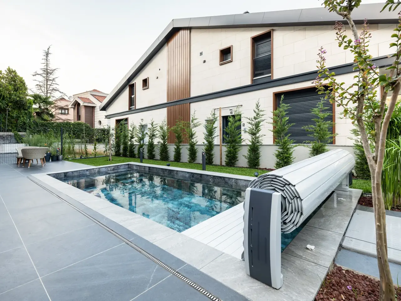 Pool covers by No1Pool