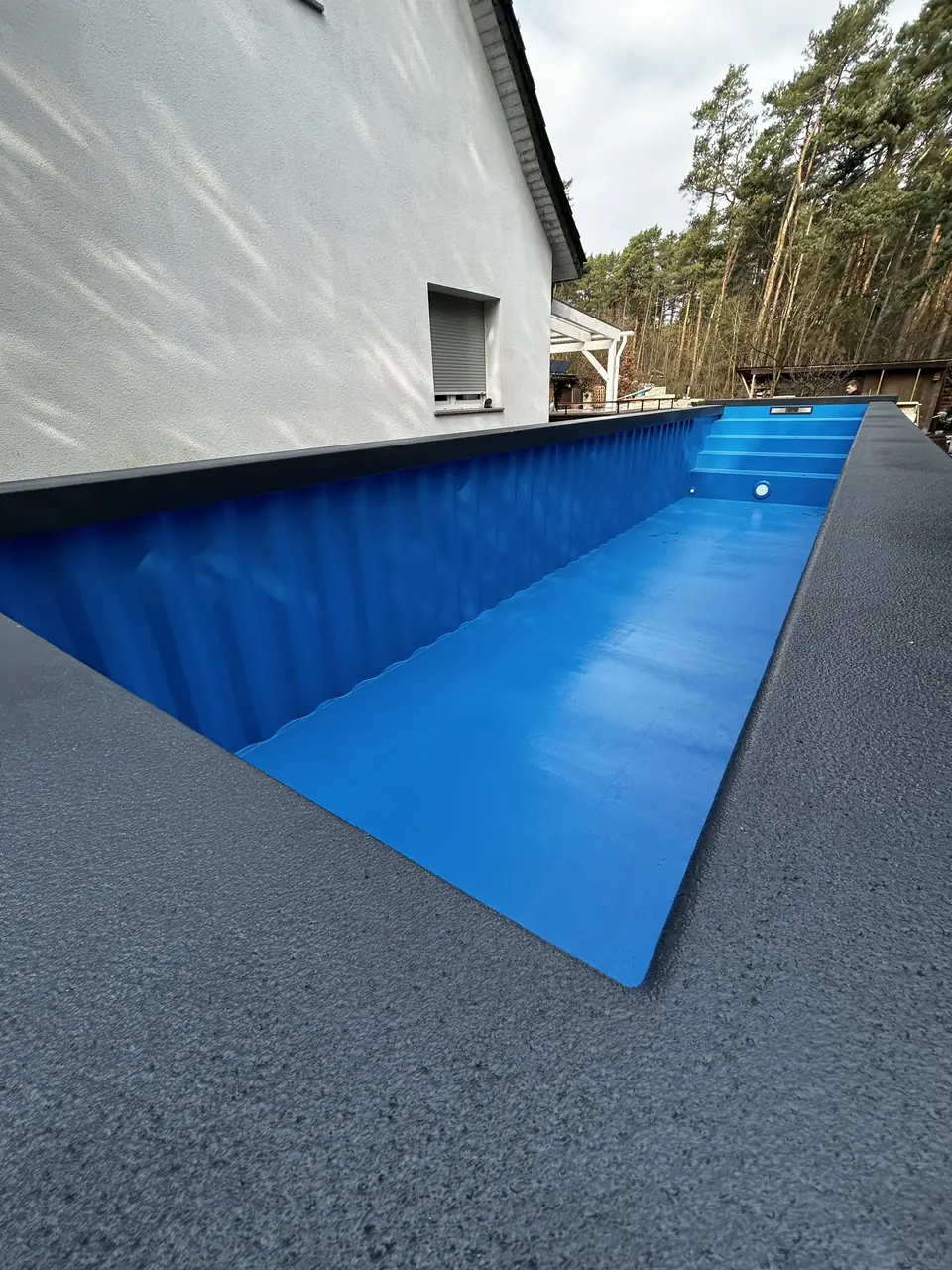Containerpool 12 m von No1Pool